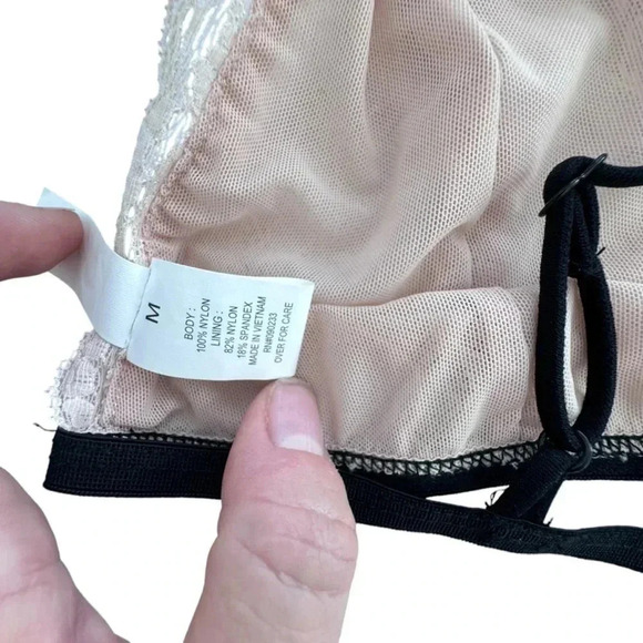 LA Heart PacSun Beige Light Pink Bralette Size Medium Bra intimate - Picture 6 of 8